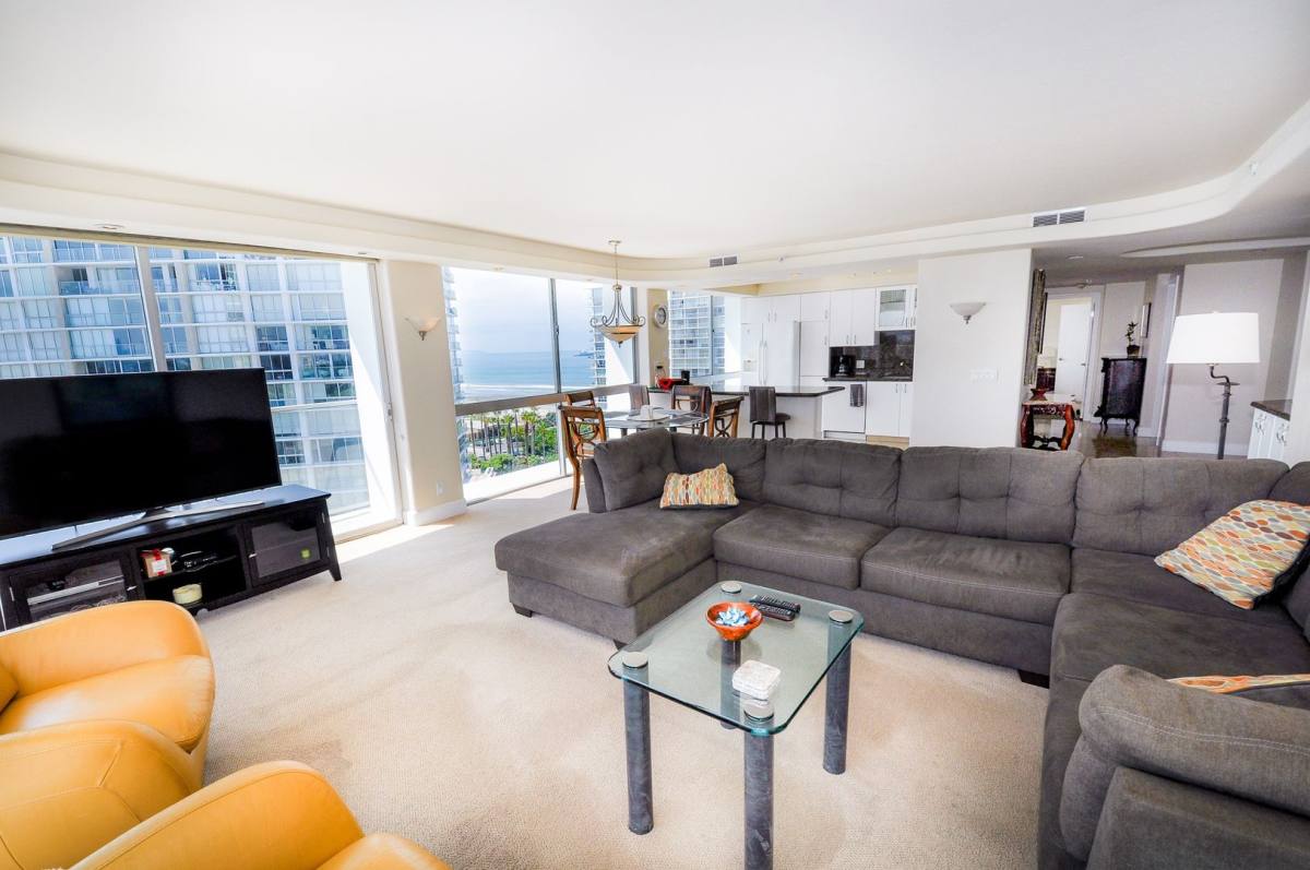 Apartment for rent at 1810 Avenida Del Mundo, Coronado, CA 92118