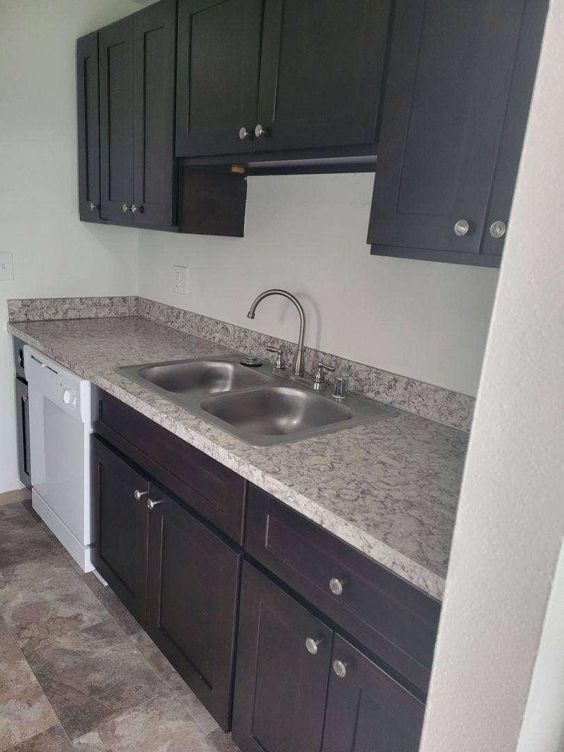 Apartment for rent at 14435 C St S, Tacoma, WA 98444