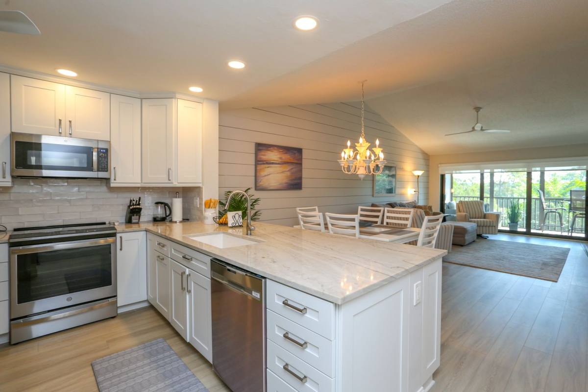Condo for rent at 5733 Deauville Circle, Naples, FL 34112