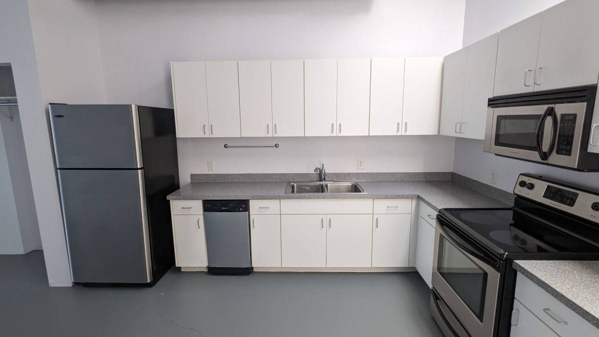 Apartment for rent at 155 Liberty St NE, Salem, OR 97301