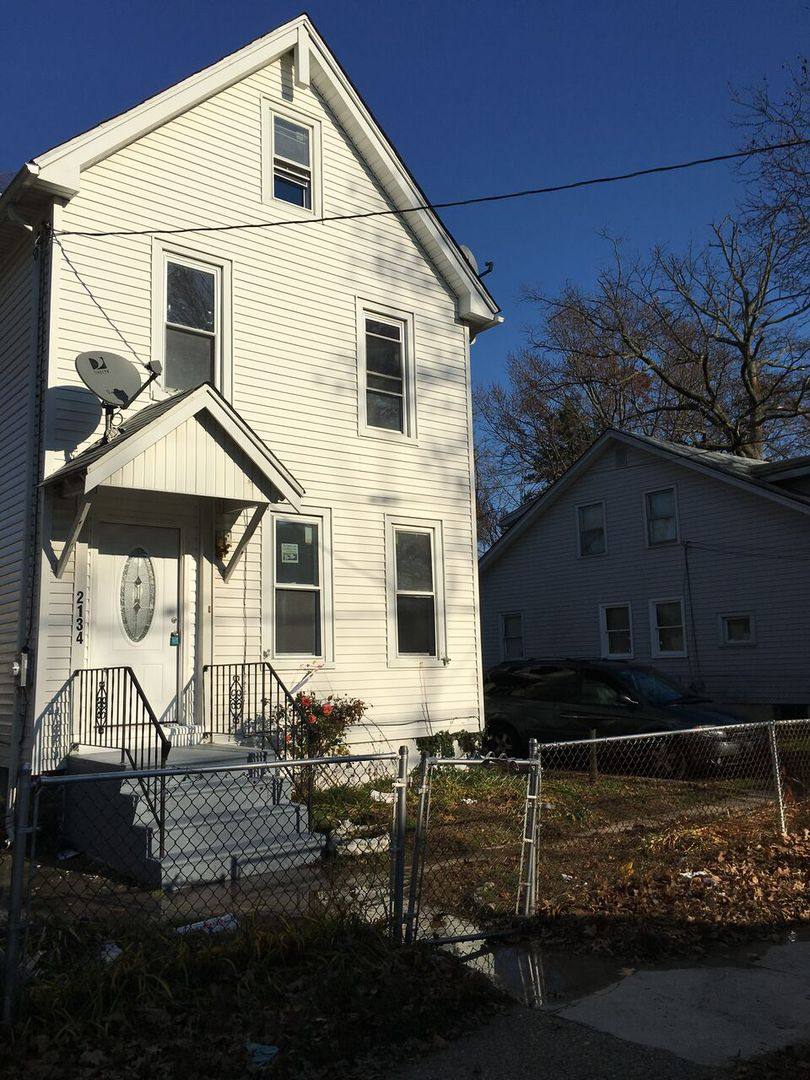 House for rent at 2134 42nd St, Pennsauken, NJ 08110
