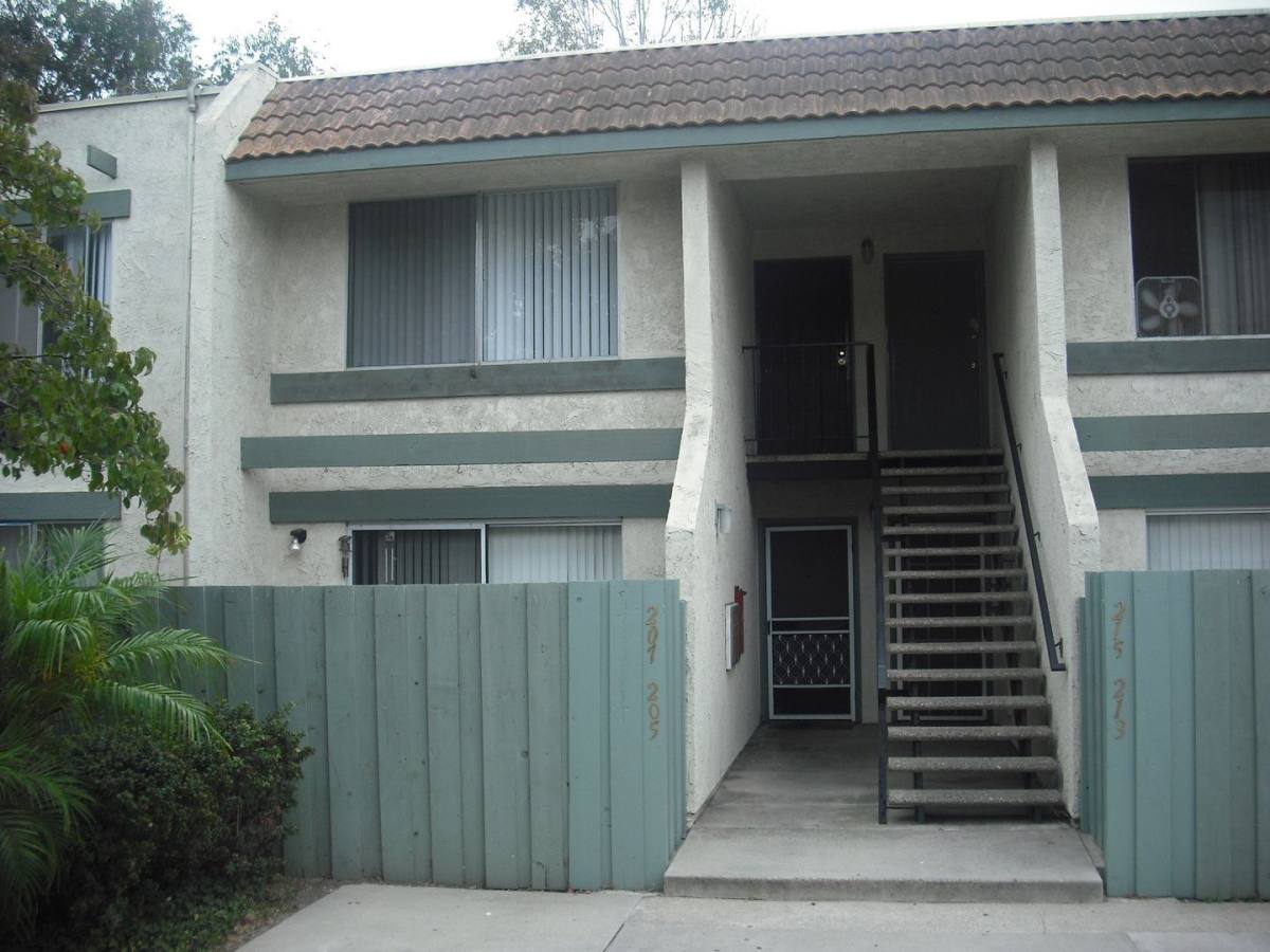 Condo for rent at 207 W Channel Islands Blvd, Port Hueneme, CA 93041