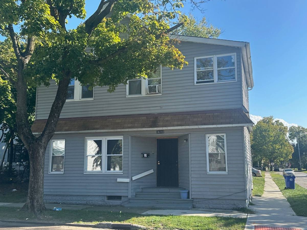 Apartment for rent at 16102 Parkgrove Ave, Cleveland, OH 44110