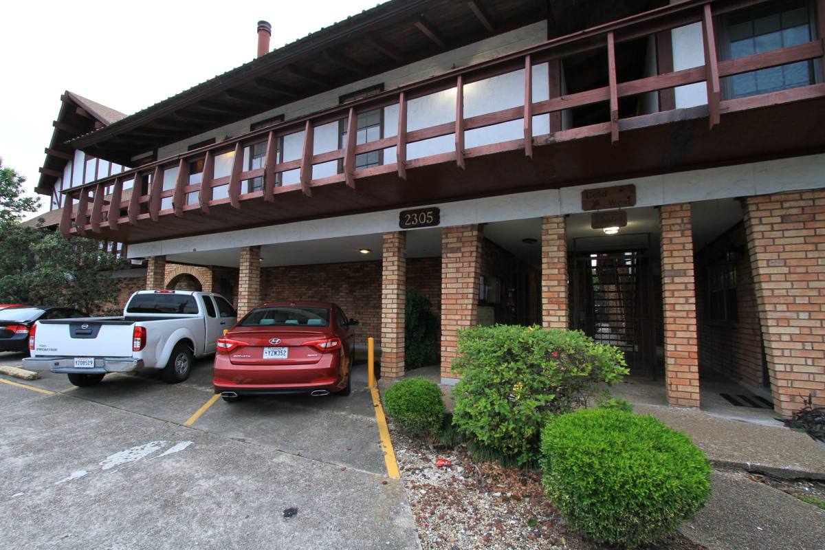 House for rent at 2305 Cleary Ave, Metairie, LA 70001