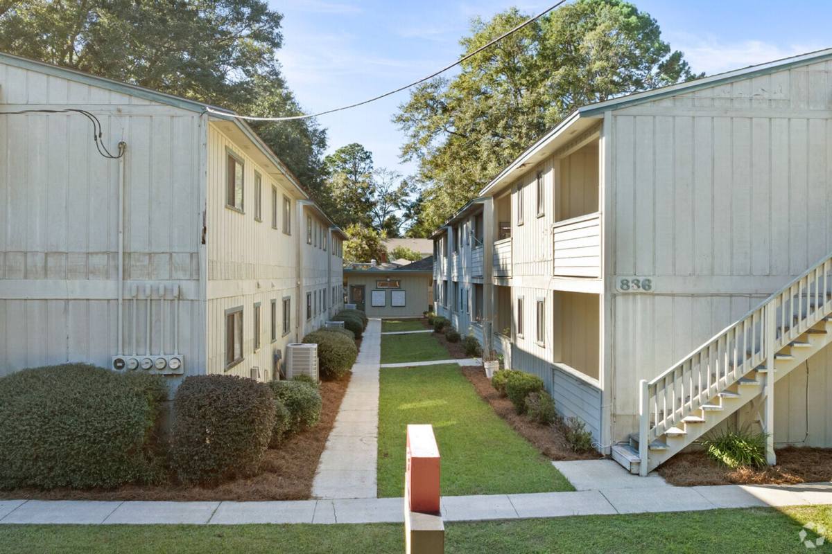 Apartment for rent at 812 Richmond St, Tallahassee, FL 32304