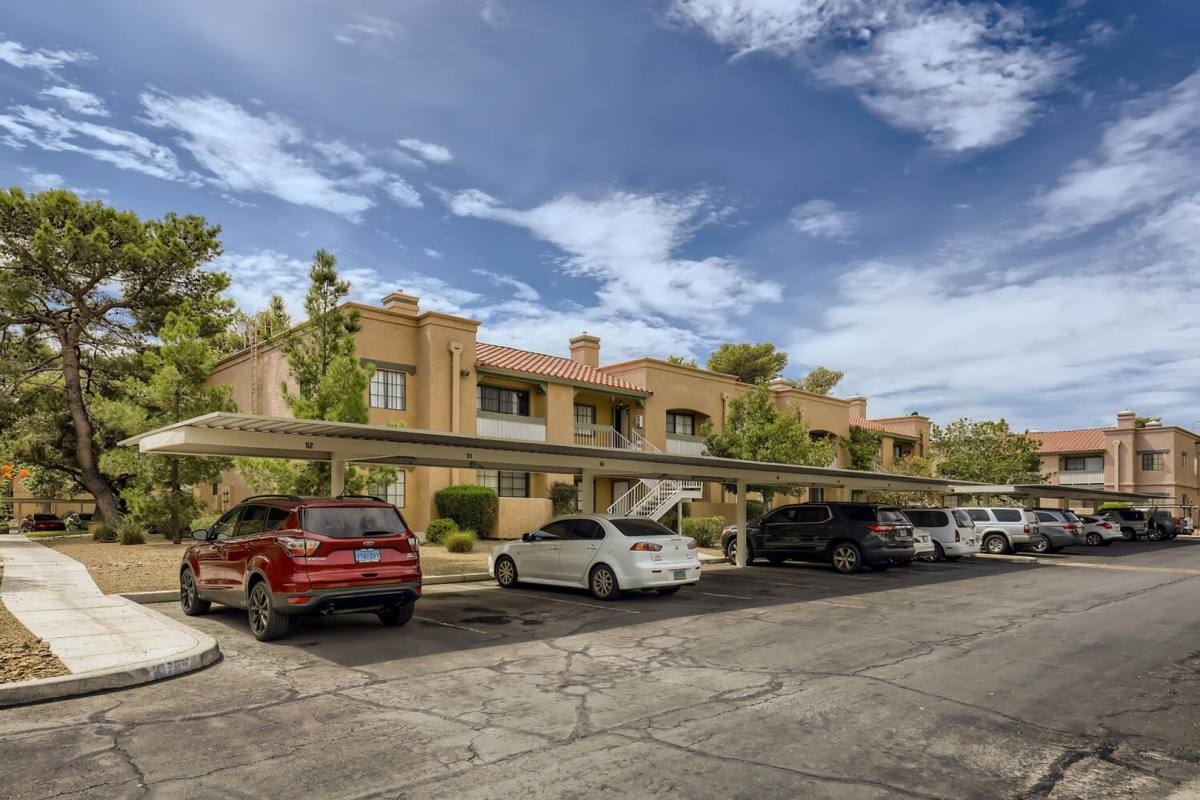 Condo for rent at 5146 S Jones Blvd, Las Vegas, NV 89118