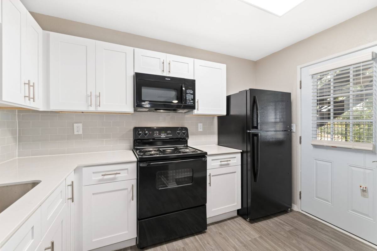 Apartment for rent at 3550 Timberglen Rd, Dallas, TX 75287