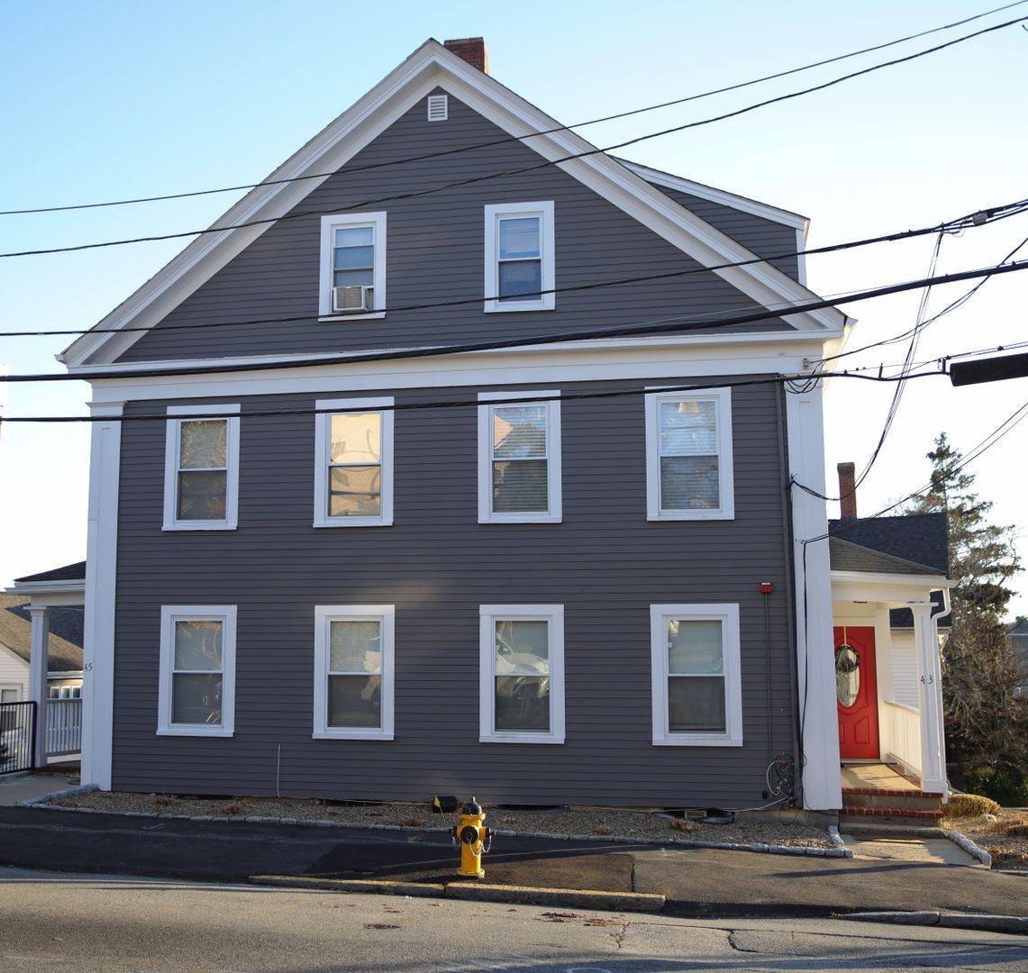 Apartment for rent at 43-45 Summer St, Haverhill, MA 01830