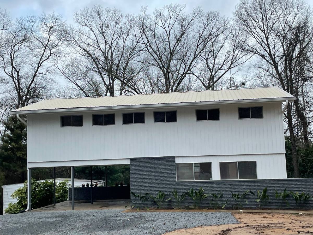 House for rent at 1602 27th Ave E, Tuscaloosa, AL 35404