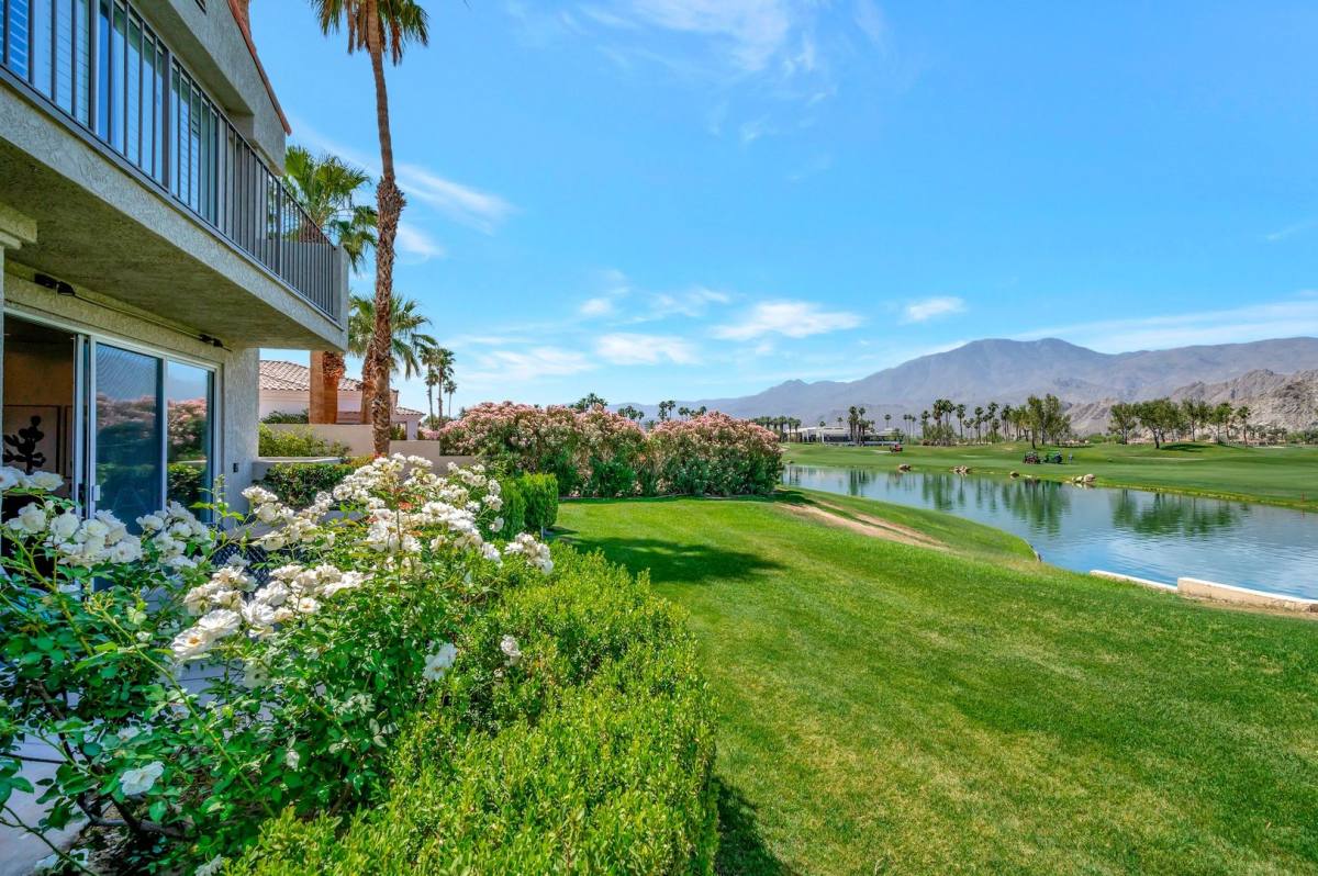 Apartment for rent at 55539 Oakhill Dr, La Quinta, CA 92253