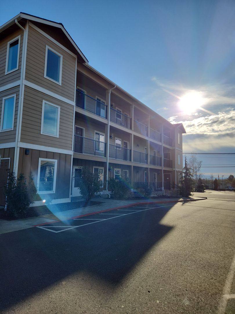 Apartment for rent at 5722 Vista Dr, Ferndale, WA 98248