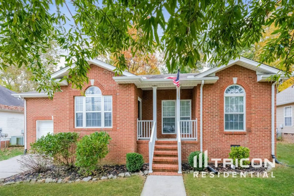 House for rent at 247 Green Hills Dr, Springfield, TN 37172