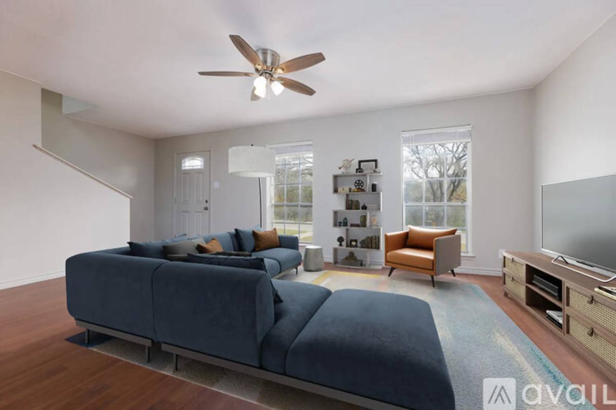 Townhouse for rent at 1932 Leslie Dr, Kerrville, TX 78028
