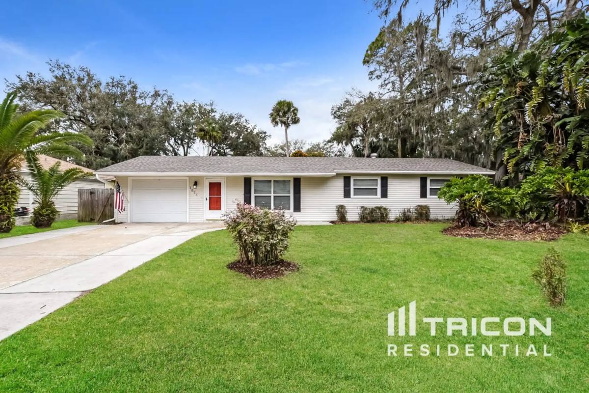House for rent at 1522 Pine Tree Dr Edgewater Floor, Edgewater, FL 32132