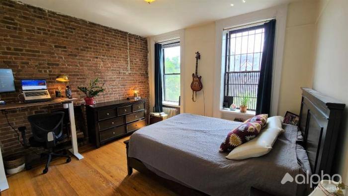 Apartment for rent at 211 E 14 St #18, New York, NY 10003