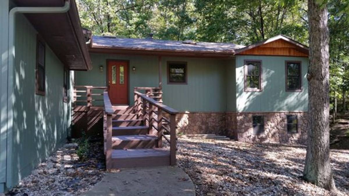House for rent at 23 Melanie Dr, Bella Vista, AR 72714