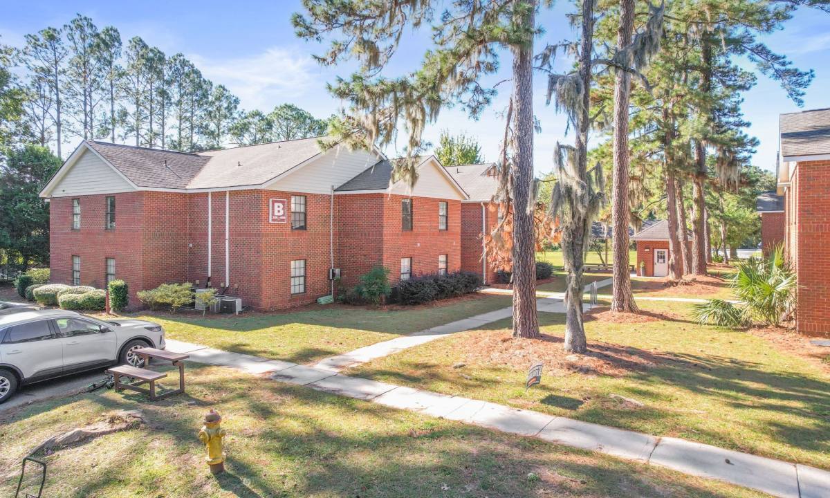 Apartment for rent at 12220 Apache Ave, Savannah, GA 31419