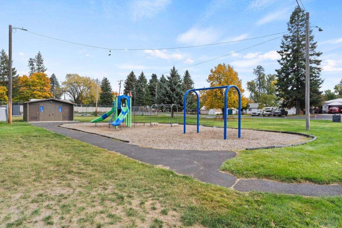 Apartment for rent at 314 N Lefevre St, Medical Lake, WA 99022