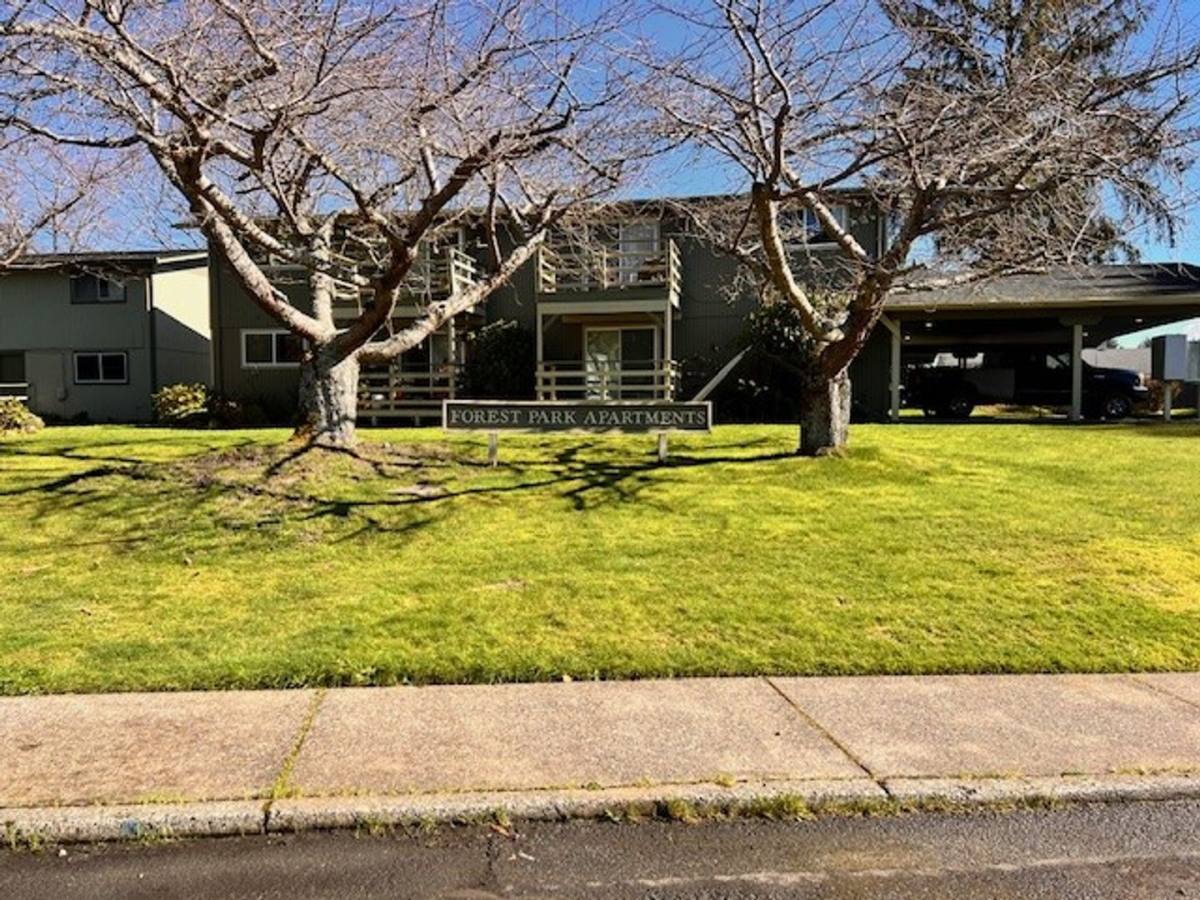 Apartment for rent at 401 Ranch Rd, Reedsport, OR 97467