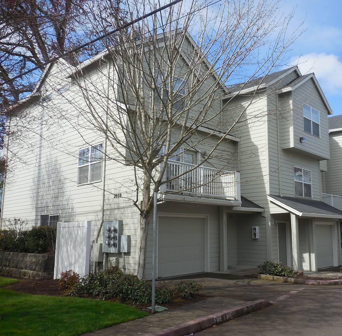 Townhouse for rent at 2839 SW Western Blvd, Corvallis, OR 97333