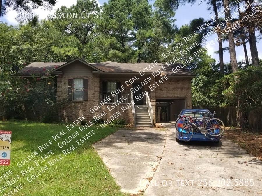 House for rent at 12000 Kingston Court SE, Huntsville, AL 35803