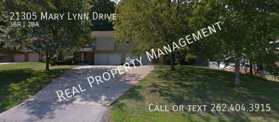 Townhouse for rent at 21305 Mary Lynn Dr, Brookfield, WI 53045