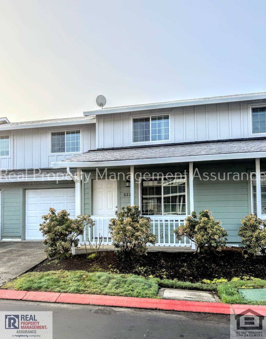 Townhouse for rent at 6226 SE Mariner Way, Hillsboro, OR 97123