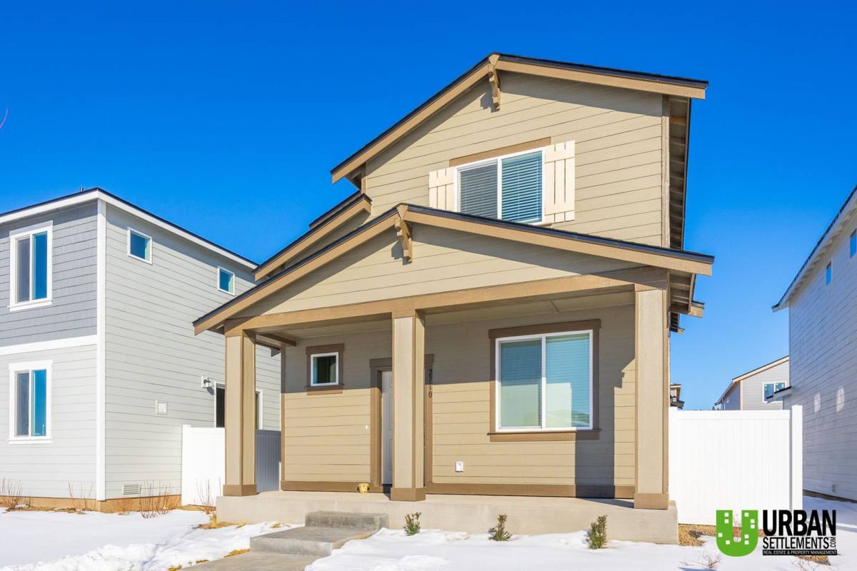 House for rent at 2710 N Red Shoulder Lane, Liberty Lake, WA 99019