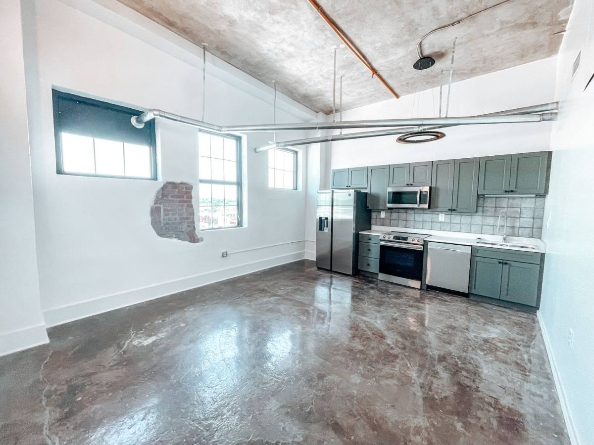 Apartment for rent at 116 S Gay St, Knoxville, TN 37902