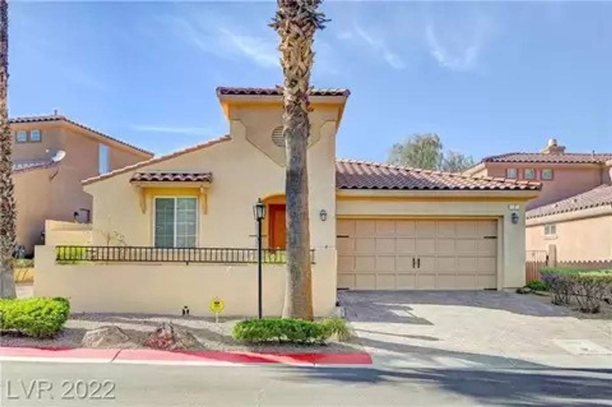 House for rent at 7 Avenza Dr, Henderson, NV 89011