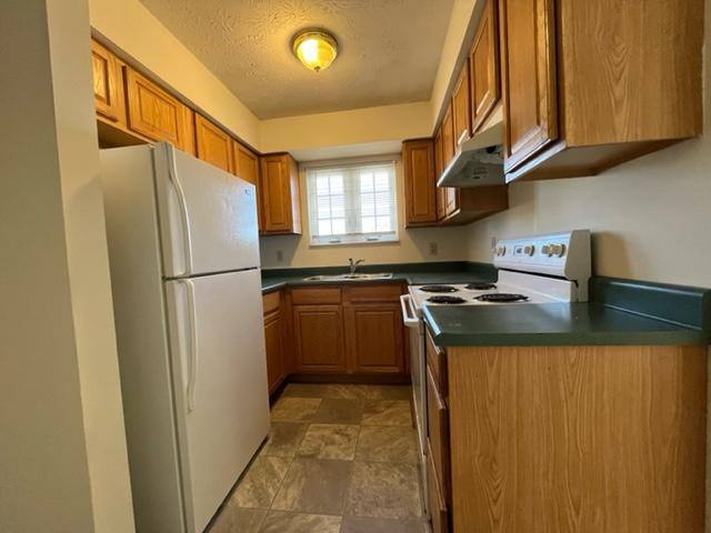 Apartment for rent at 620 15th St, Huntington, WV 25701