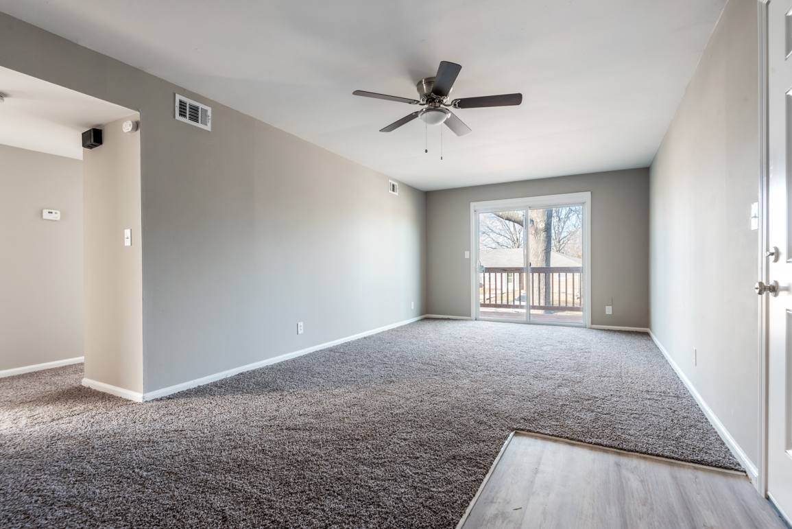 Apartment for rent at 12615 Jackson Ave #7, Grandview, MO 64030