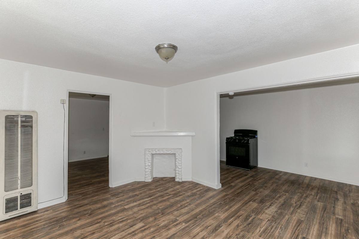 Apartment for rent at 147 N Parsons Ave, Merced, CA 95340
