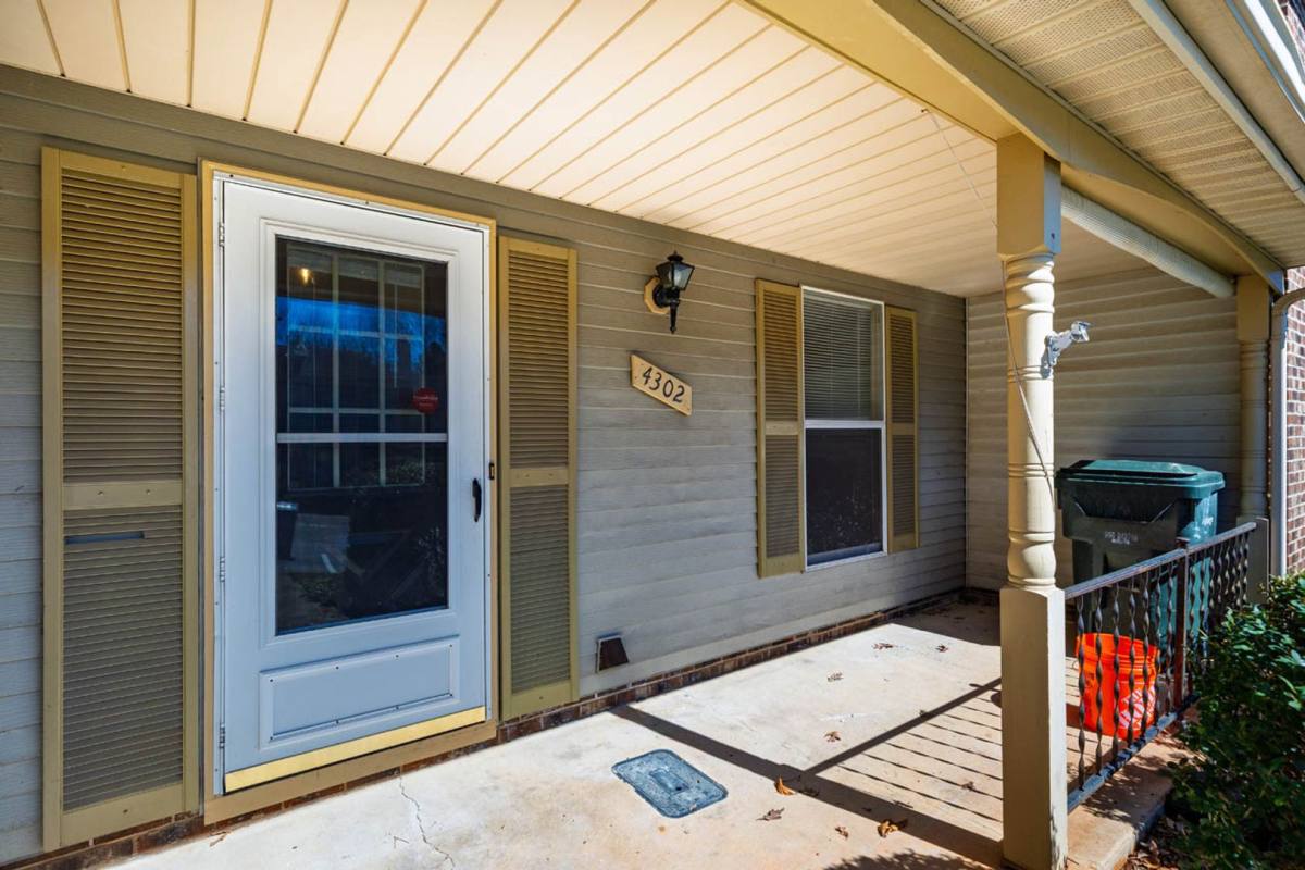Townhouse for rent at 4302 Halliwell Dr, Raleigh, NC 27606