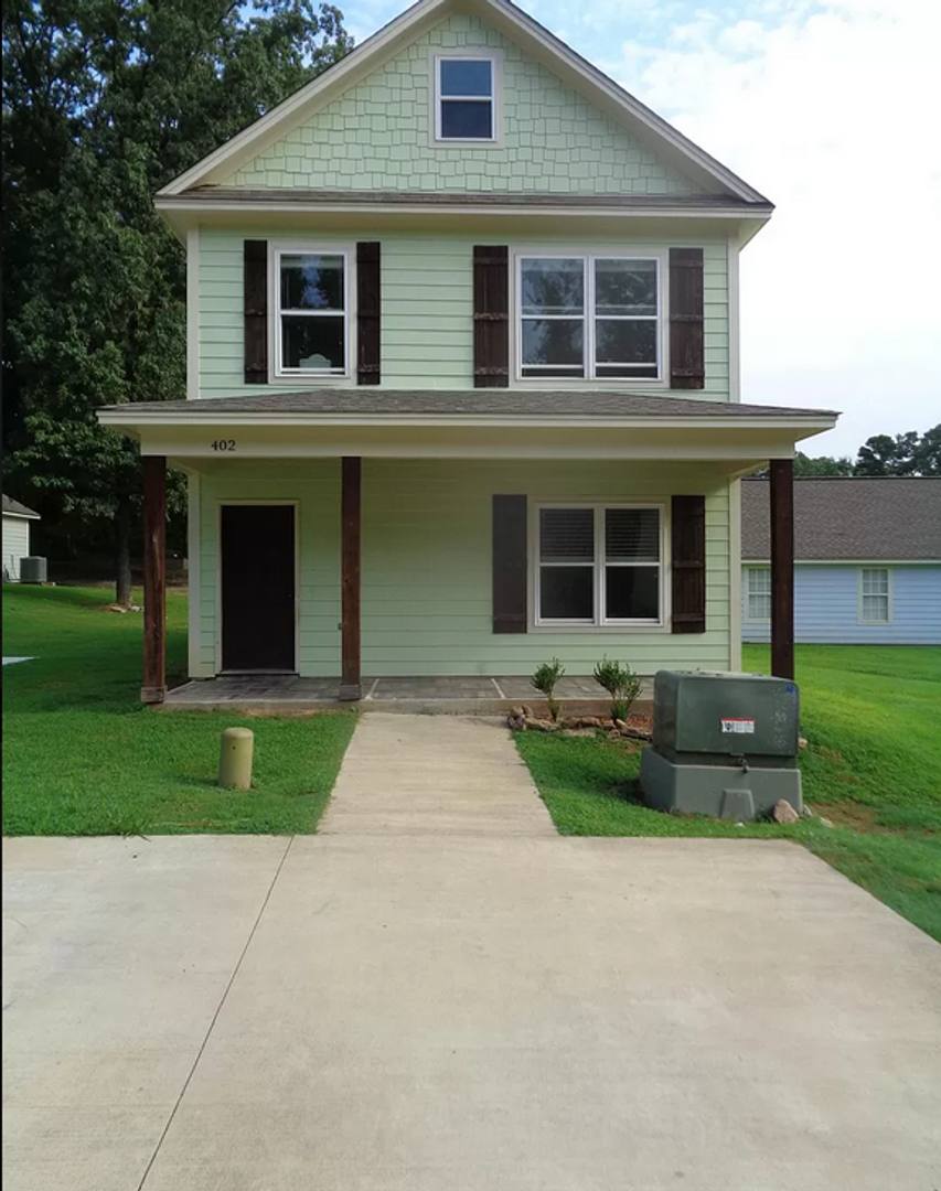 House for rent at 402 Shady Park Cove, Oxford, MS 38655