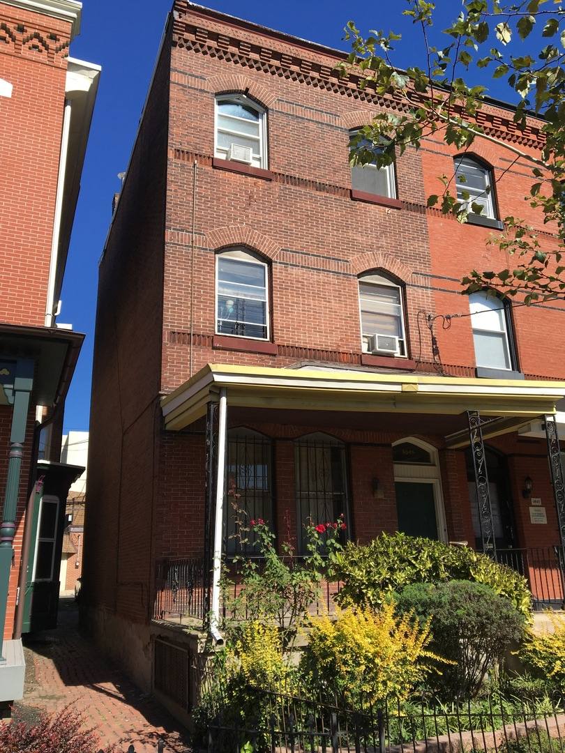 Apartment for rent at 4045 Locust St, Philadelphia, PA 19104