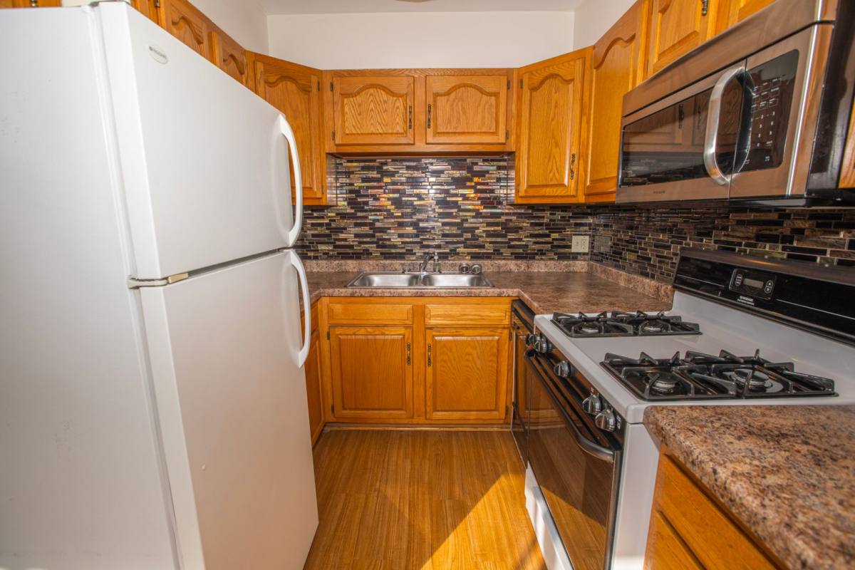 Apartment for rent at 4408 Chowen Ave S, Minneapolis, MN 55410