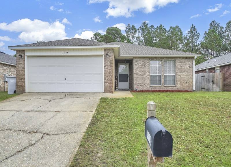 House for rent at 2024 Reserve Blvd, Gulf Breeze, FL 32563