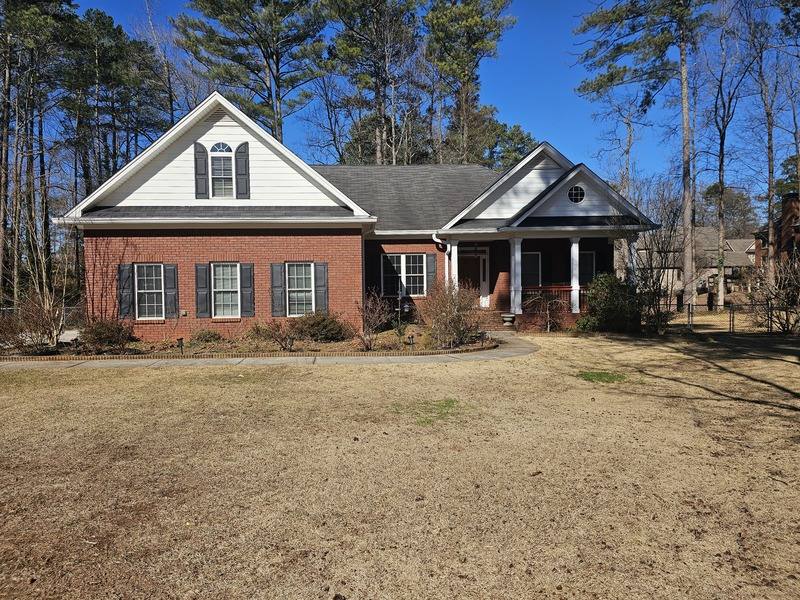 House for rent at 401 Pine Glen Court SW, Lilburn, GA 30047