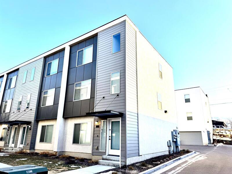 Townhouse for rent at 620 N Orchard Dr #19, Bountiful, UT 84010