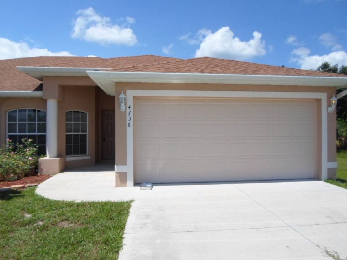 Apartment for rent at 4736 21st St SW, Lehigh Acres, FL 33973