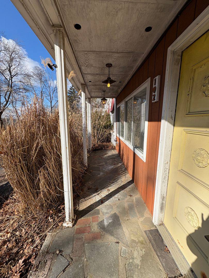 Apartment for rent at 421 Zinc Lane, East Stroudsburg, PA 18302