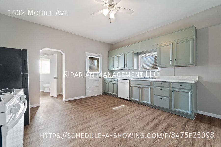 Apartment for rent at 1602 Mobile Ave, Turtle Creek, PA 15145