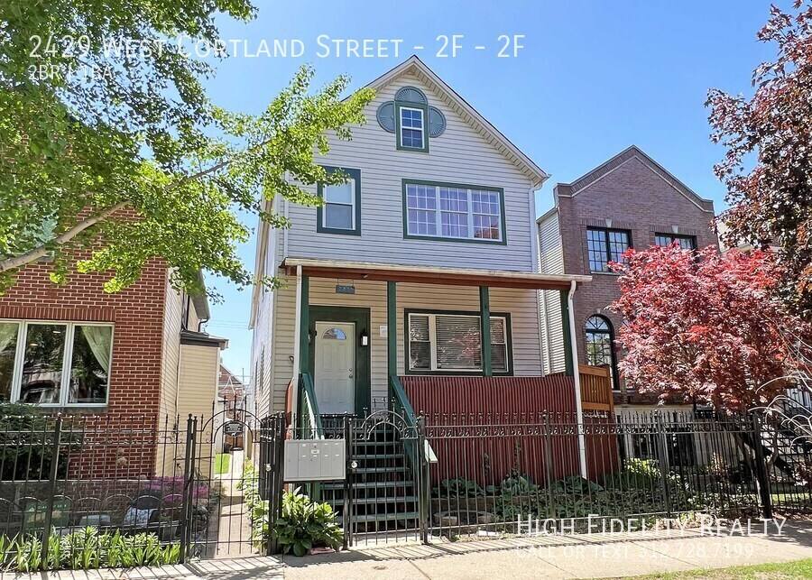 Apartment for rent at 2429 W Cortland St #2F, Chicago, IL 60647