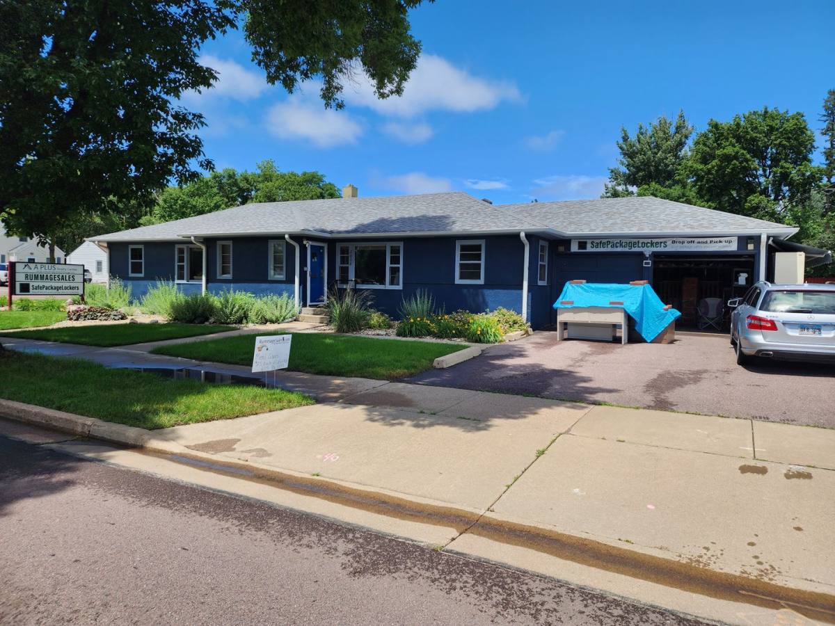 House for rent at 2008 W 33rd St, Sioux Falls, SD 57105