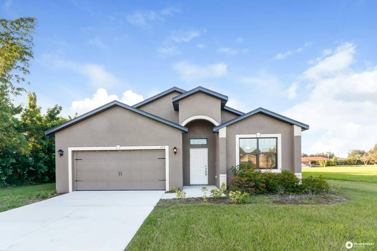 House for rent at 723 SW 6th St, Cape Coral, FL 33991