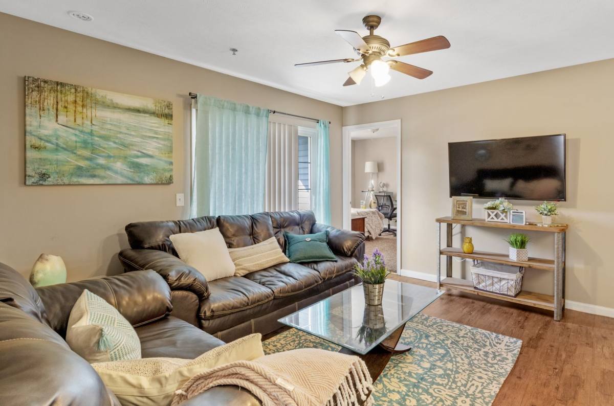Apartment for rent at 1601 E Florida Ave, Urbana, IL 61802