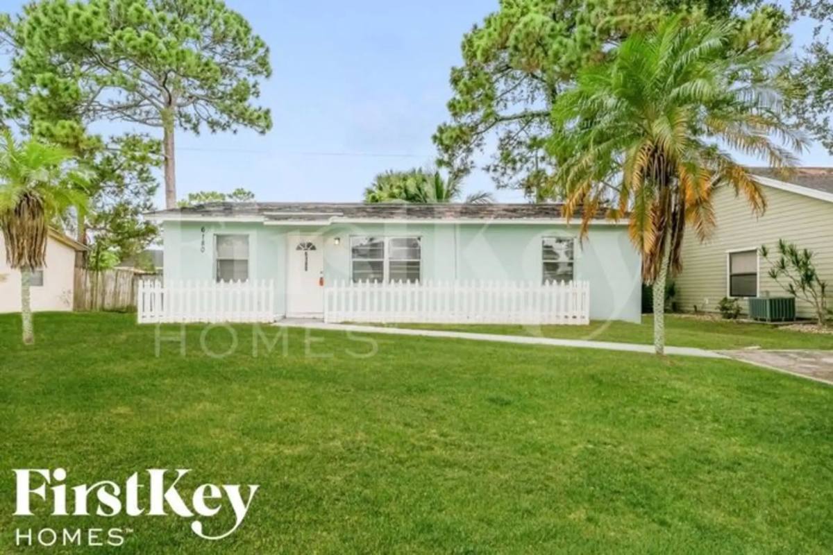 House for rent at 6180 Kendrick St, Jupiter, FL 33458