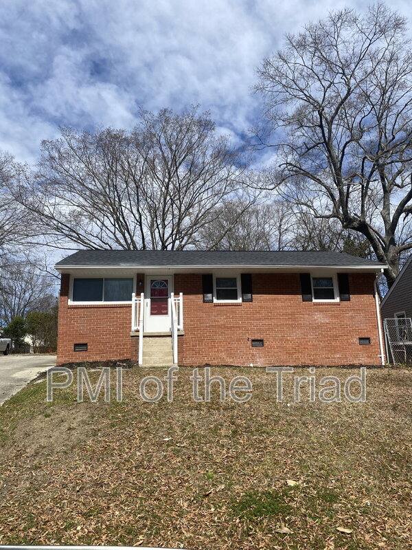 House for rent at 1505 Julian St, Greensboro, NC 27406