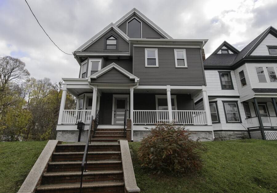 Apartment for rent at 2321 S State St, Syracuse, NY 13205
